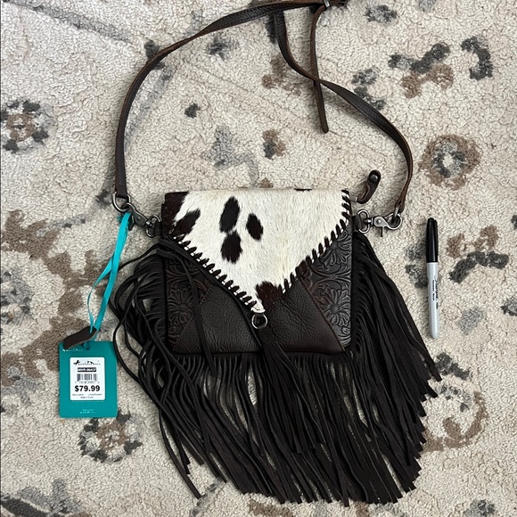 Montana West Handbags - Montana West  Crossbody Bag